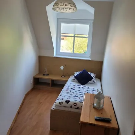 Pod Zegarem منزل للإقامة *