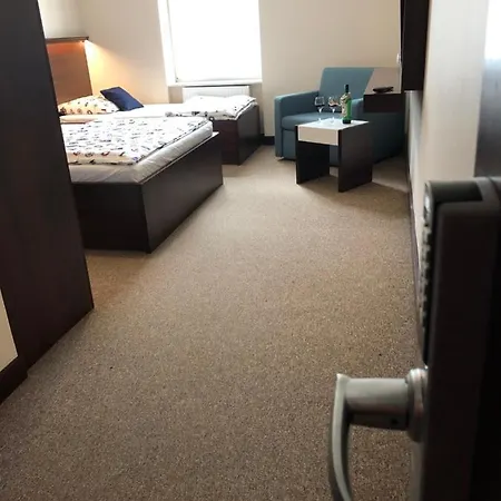 Pod Zegarem منزل للإقامة *