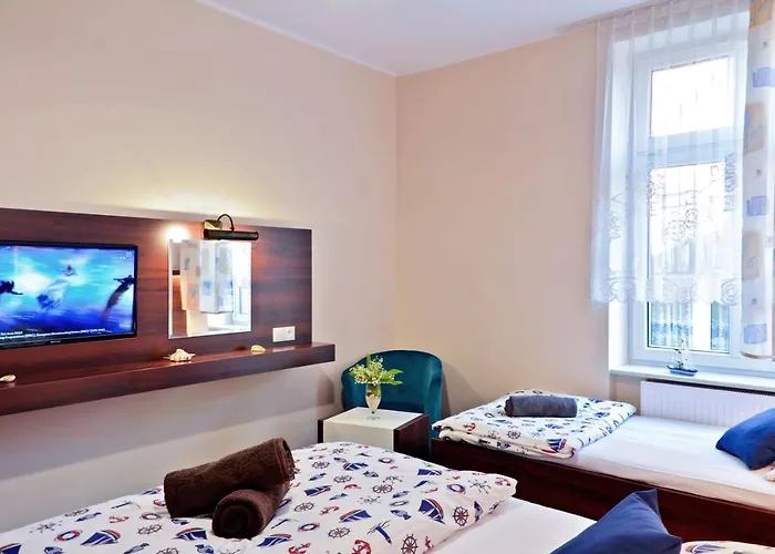 Pod Zegarem ホームステイ *