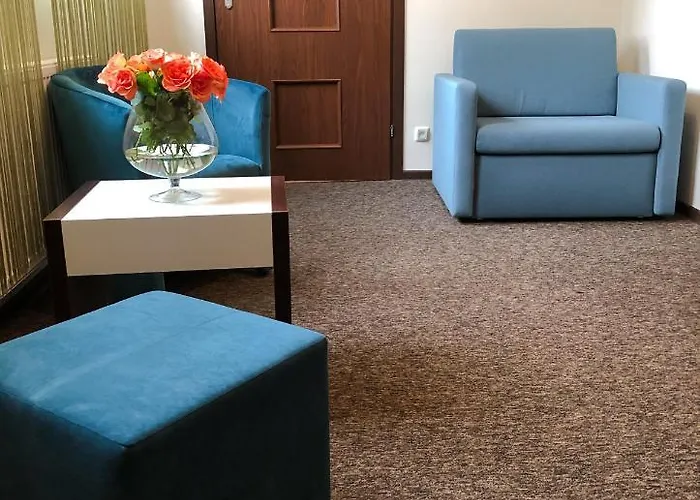 Pod Zegarem ホームステイ *