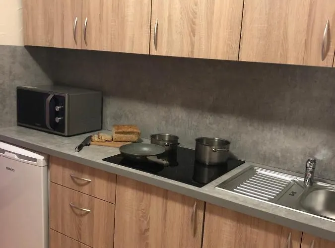 Pod Zegarem ウェバ